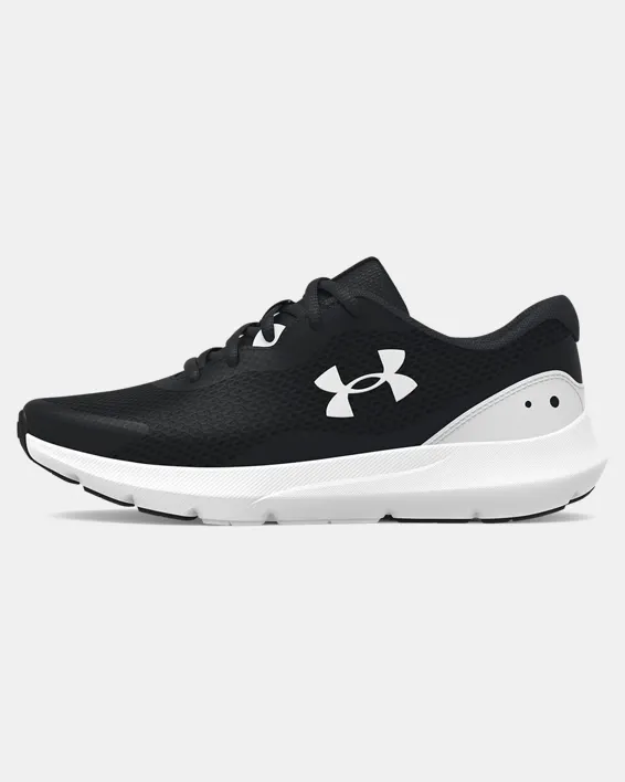 Under Armour Surge 3 Running Shoes (Big Kid) Black / 4.5