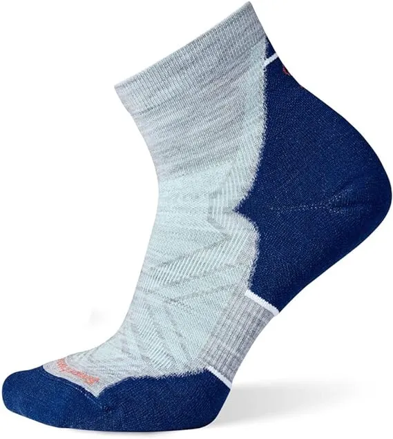 Smartwool Women's Light Gray Run Targeted Cushion Ankle Socks