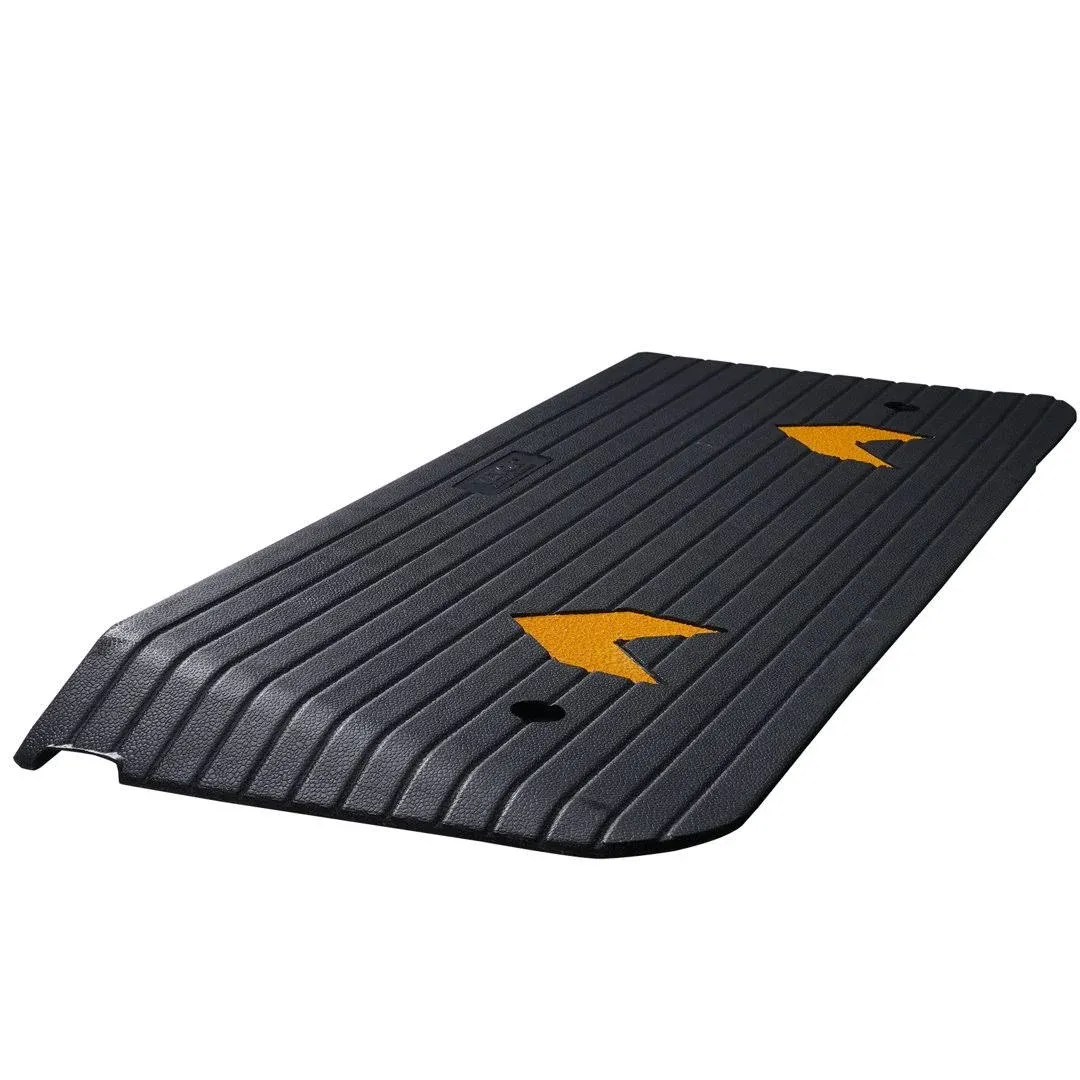 VEVOR Rubber Curb Ramp 43.3&#034;x 12.6&#034;x 1.5&#034; Door Threshold Ramp 15T Load