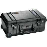 Pelican 1510 Carry On Case with Padded Dividers - Black