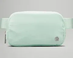 NWT lululemon athletica Unisex White Everywhere Belt Bag L1