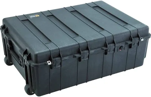 Pelican 1730 Transport Case with Foam (Black)