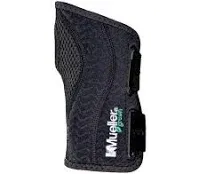 Mueller Green Fitted Left Wrist Brace, Small/Medium