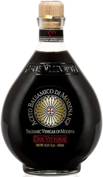 Due Vittorie Oro Gold, Barrel Aged Balsamic Vinegar of Modena IGP with Cork Pour