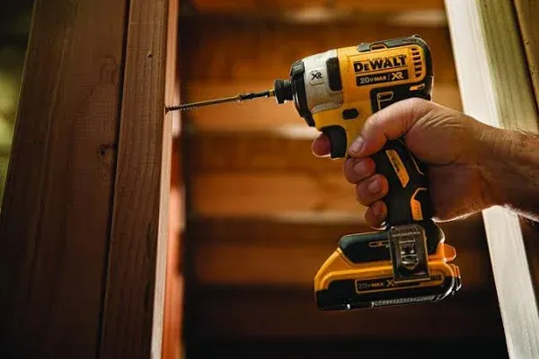 DeWalt 20V Max Cordless Brushless XR Hammerdrill & Impact Driver Combo Kit DCK299P2