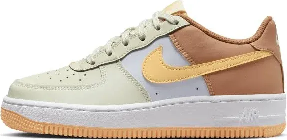 Air Force 1 Grade School Lifestyle Shoes (Beige)