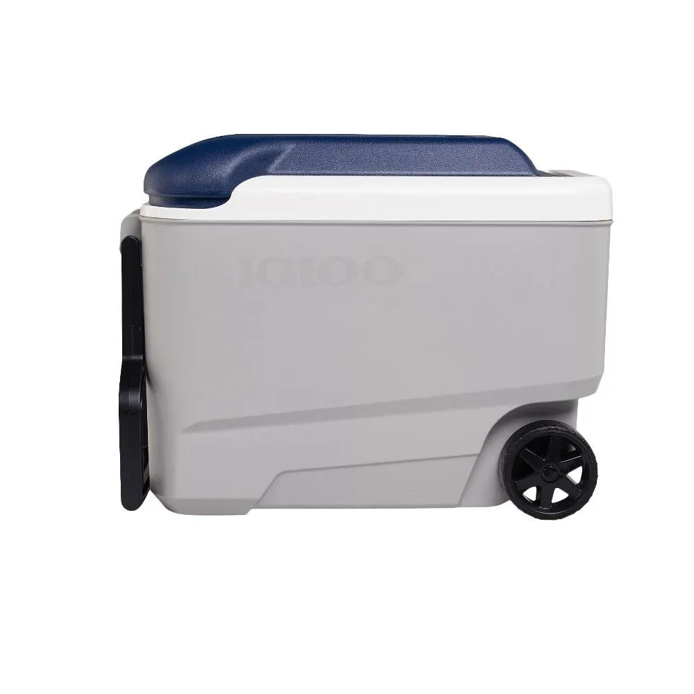 Igloo MaxCold Gray 40 qt Roller Cooler