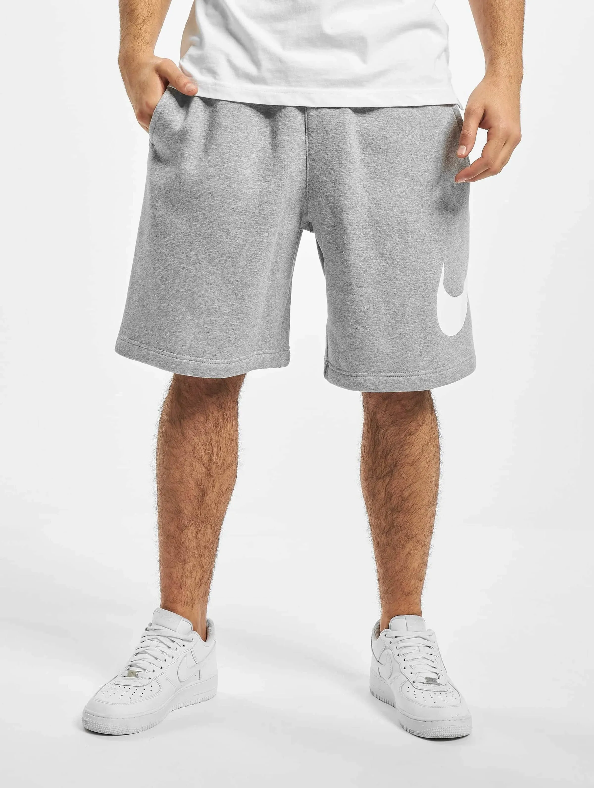 Nike Men's Sportswear Club Shorts