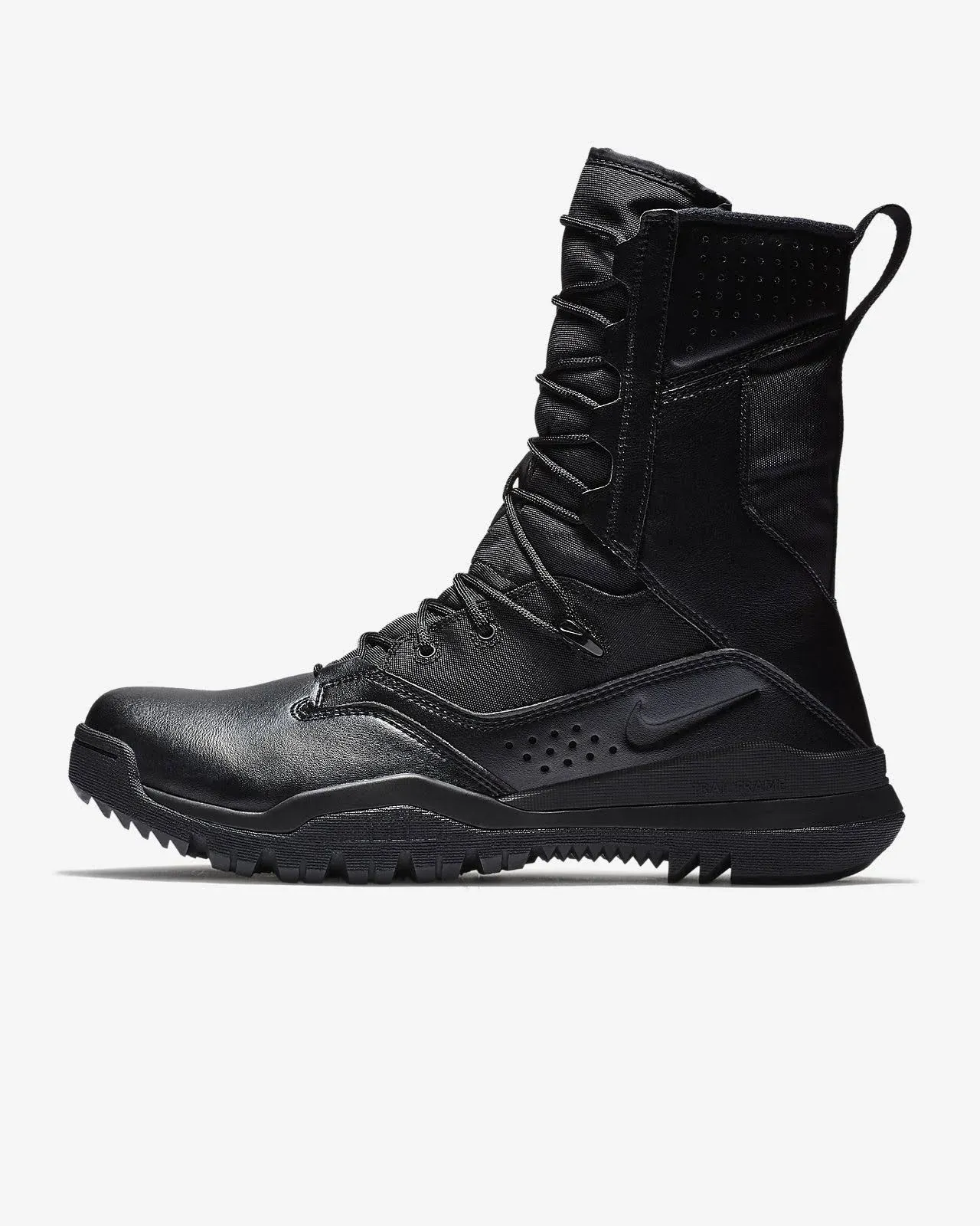 Nike SFB Field 2 8 inch Boots (Black)