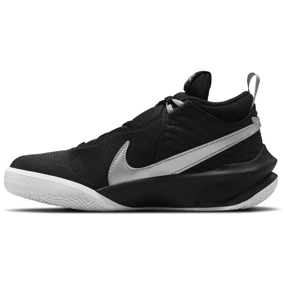 Nike Team Hustle D 10 Big Kids' Basketball Shoes (Black)