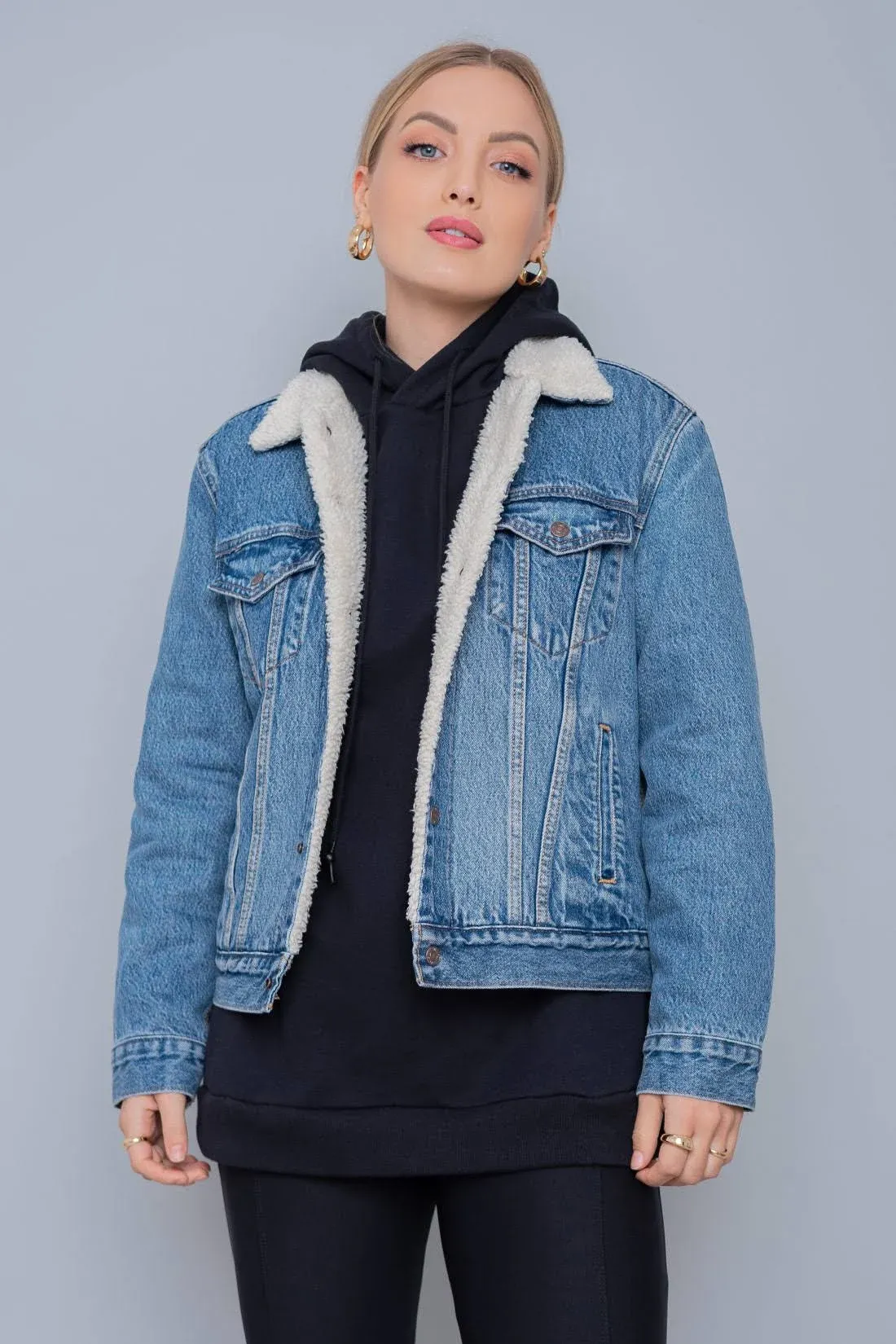 Levi's Ex-Boyfriend Sherpa Trucker Denim Jacket Addicted To Love