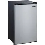 Magic Chef MCBR350S2 3.5 Cubic Feet Compact Mini Refrigerator &amp; Freezer