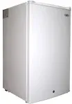 Sunpentown 3.0 cu.ft. Upright Freezer with Energy Star - White